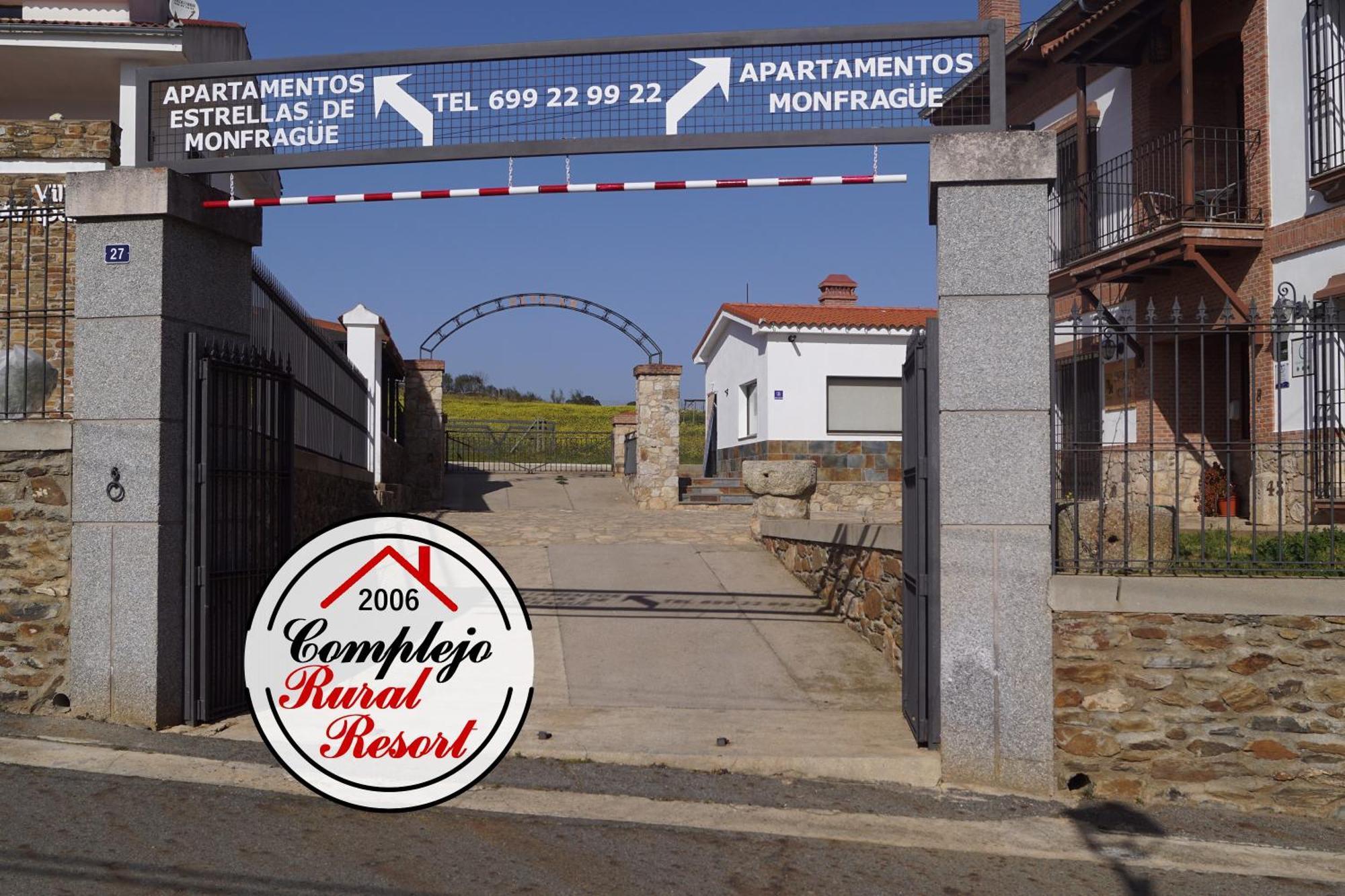 Apartamentos Rurales Monfraguee Torrejon el Rubio Luaran gambar