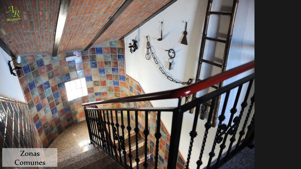 Apartamentos Rurales Monfraguee Torrejon el Rubio Luaran gambar