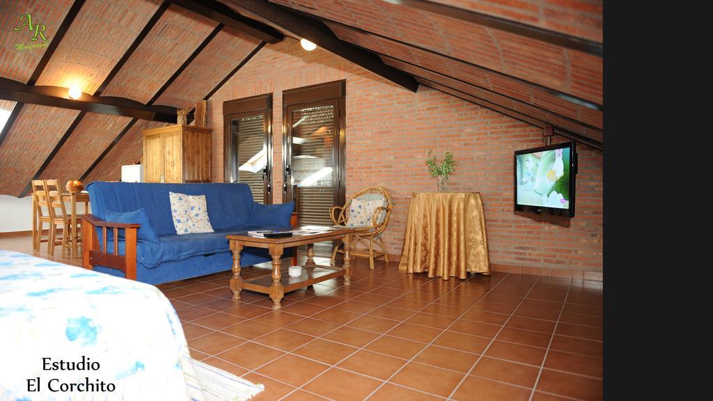 Apartamentos Rurales Monfraguee Torrejon el Rubio Luaran gambar