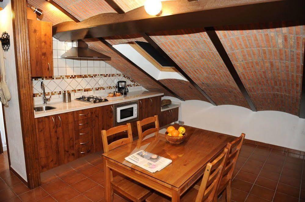 Apartamentos Rurales Monfraguee Torrejon el Rubio Luaran gambar