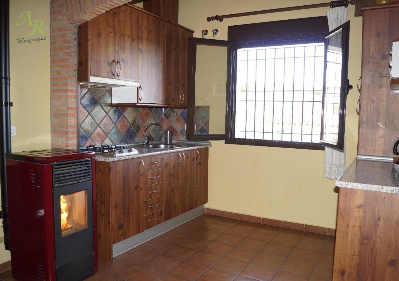 Apartamentos Rurales Monfraguee Torrejon el Rubio Luaran gambar